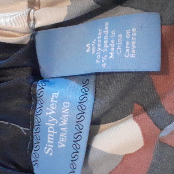 🌹 SimplyVera Vera Wang skirt. Medium. - Picture 3 of 7